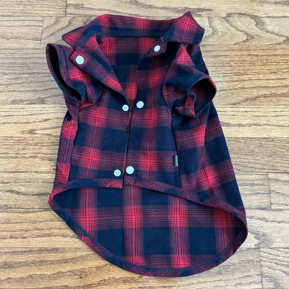 NWOT Dog flannel shirt